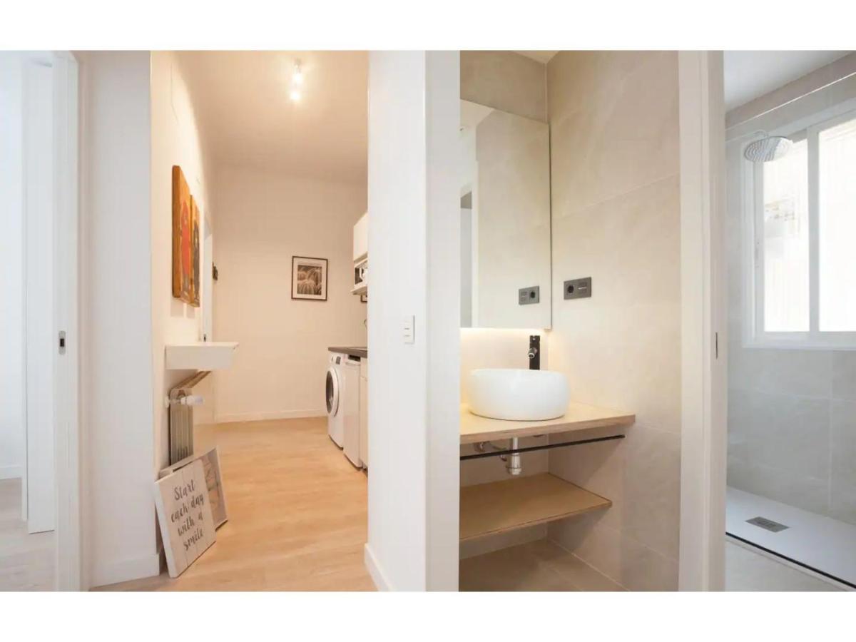 Retiro Park Apartments Madrid Exterior photo