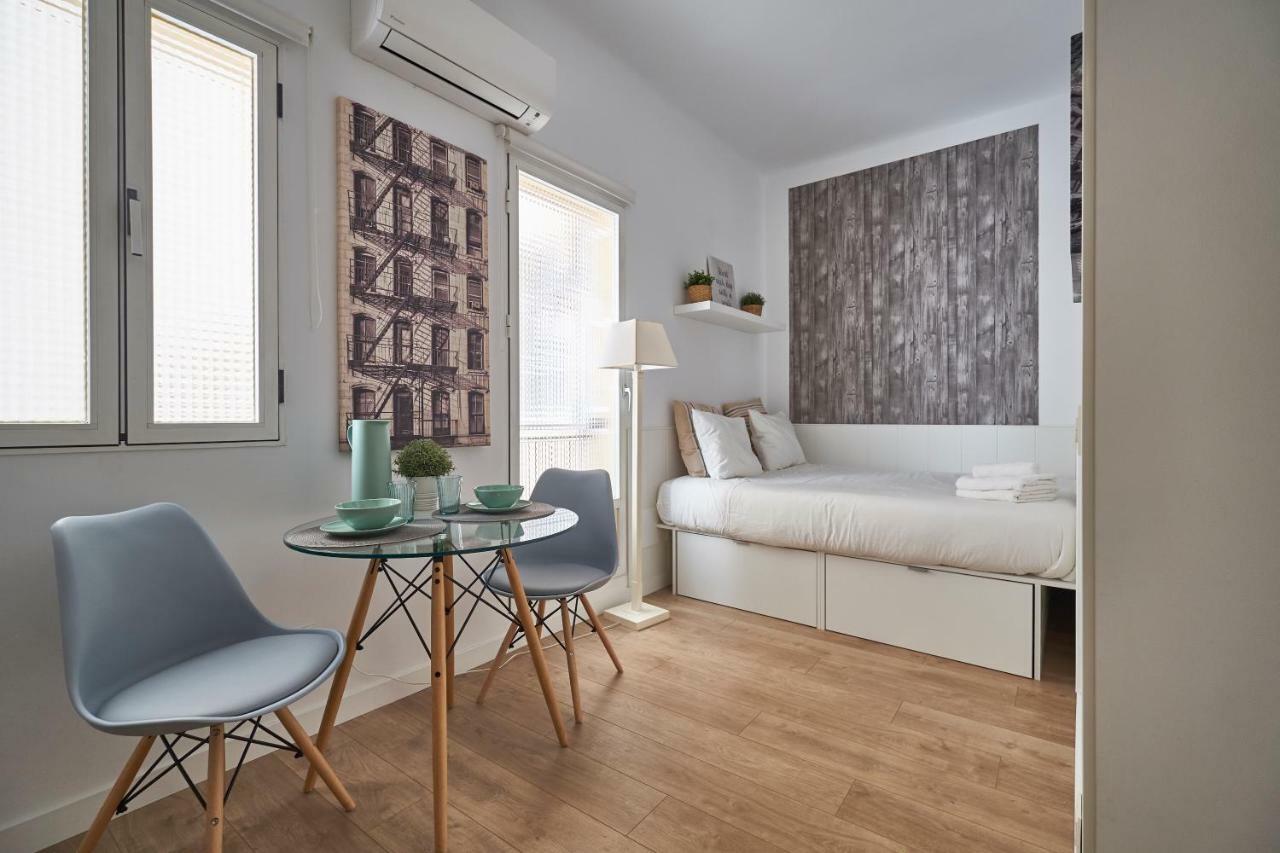 Retiro Park Apartments Madrid Exterior photo