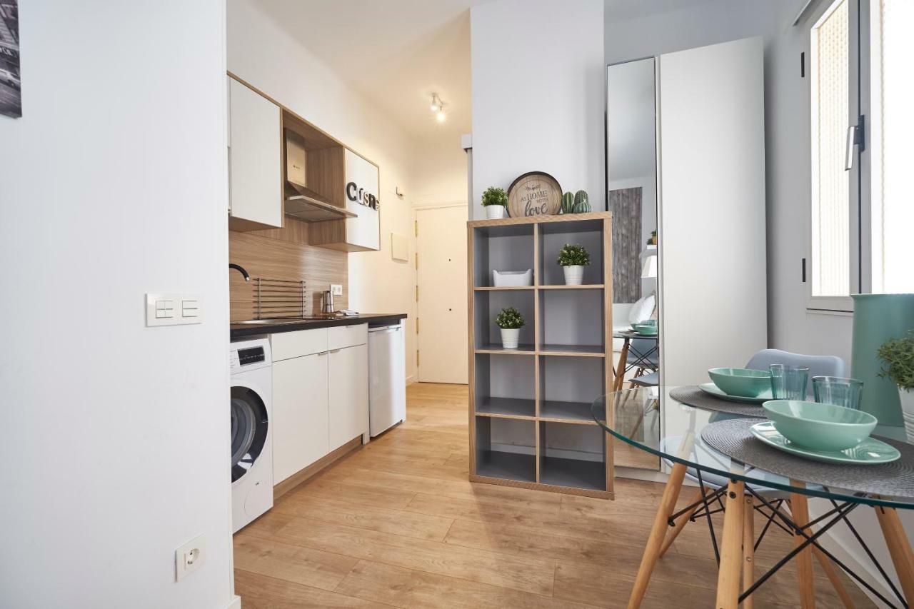 Retiro Park Apartments Madrid Exterior photo